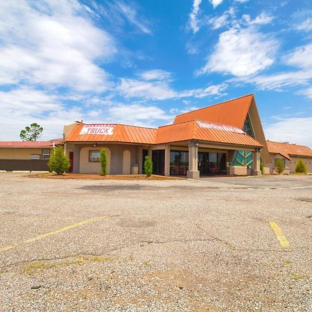 American Best Inn By Oyo I-35 Perry Near Lake Mcmurtry Eksteriør billede