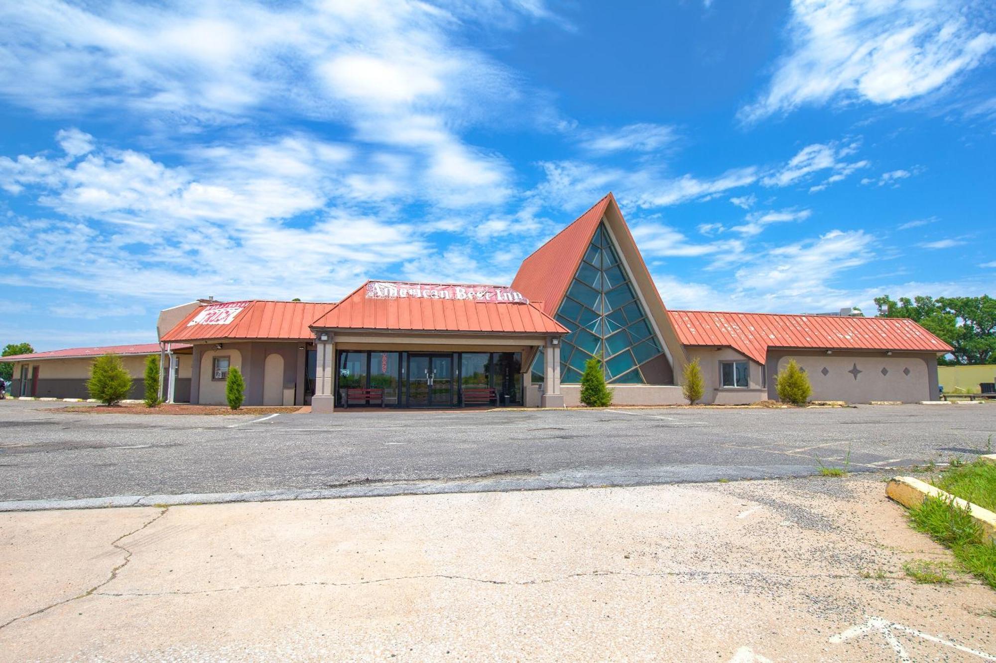 American Best Inn By Oyo I-35 Perry Near Lake Mcmurtry Eksteriør billede